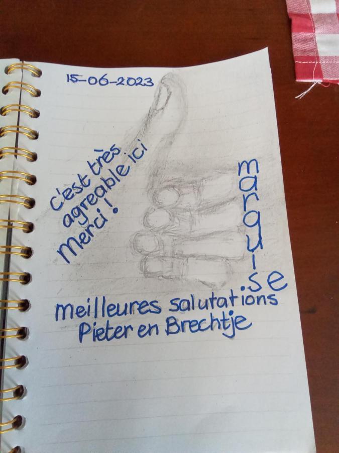 A La Bonne Franquette Villa Marquise Luaran gambar